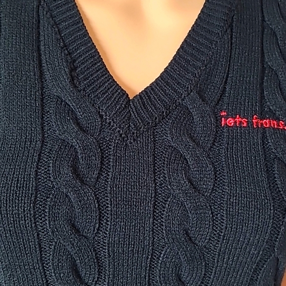 IETS FRANS V-Neck Sweater Vest - Picture 3 of 8